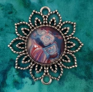 Handmade Flower Pendant Necklace